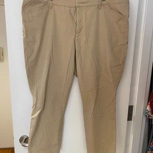Old Navy Pixie with Secret-Slim Pockets